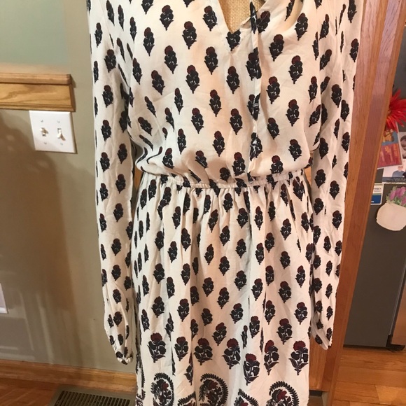 Peasant dress - Picture 2 of 4